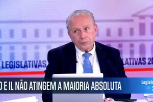 "Montenegro pode não ter atingido o objetivo que queria mas volta a ganhar ainda com maior avanço", afirma Pedro Santana Lopes
