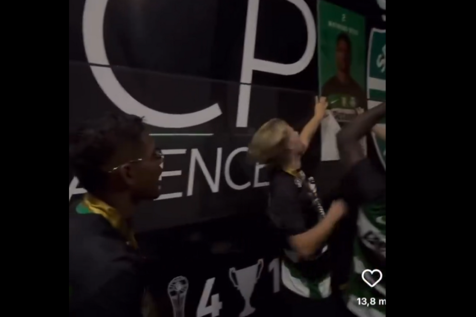 Jogadores do Sporting perto do autocarro: «Aqui a gente pisa na cabeça, car...»