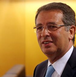 Comissão Nacional do PS aprova apoio a António José Seguro
