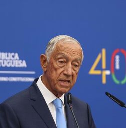 Governo vai ouvir Marcelo e partidos para reconhecer Palestina como estado