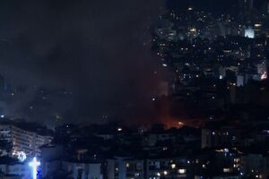 Israel bombardeia sul de Beirute para atingir alvos do Hezbollah