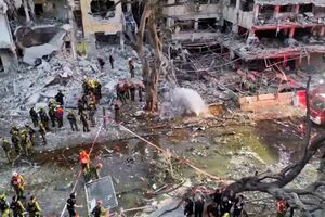Imagens aéreas mostram edifícios destruídos em Telavive após novo ataque iraniano 
