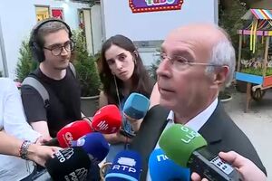 Luís Marques Mendes desvaloriza polémica em torno da Base das Lajes e defende que Portugal não deve esclarecimentos ao Irão