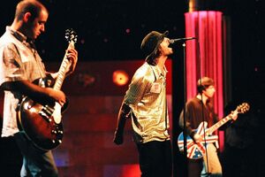 Oasis 1996