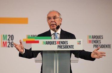 Marques Mendes critica 'silêncio insuportável' sobre Gaza e pede condenação de ataques israelitas 