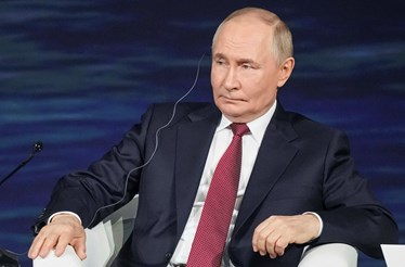 Putin avisa a Ucrânia: 'Há uma velha regra: onde um soldado russo põe o pé, isso pertence-nos'