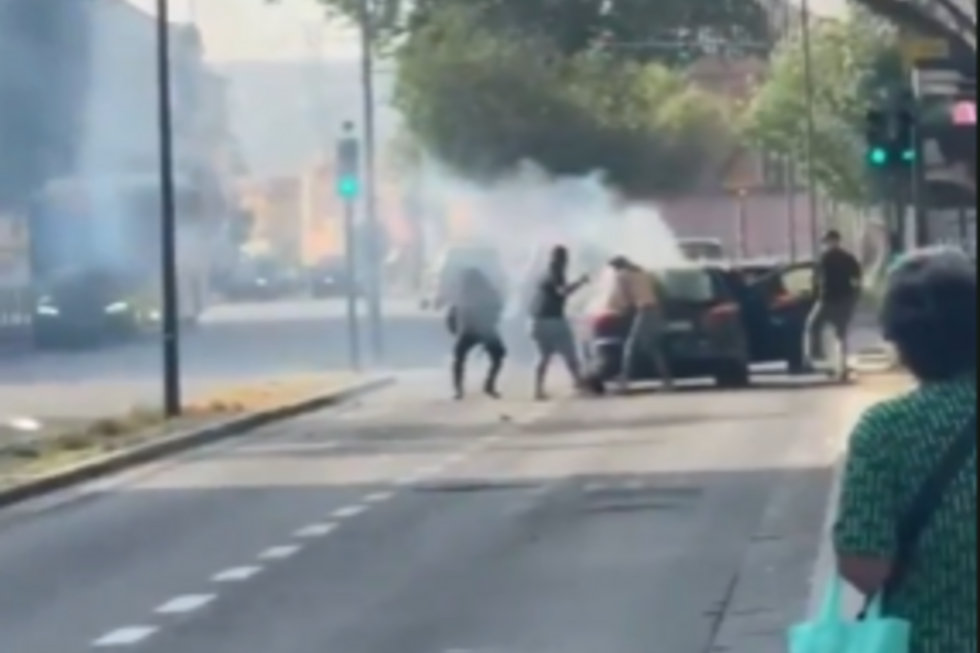 FC Porto reage a ataque aos Super Dragões em Lisboa após jogo de hóquei. Carro incendiado e feridos