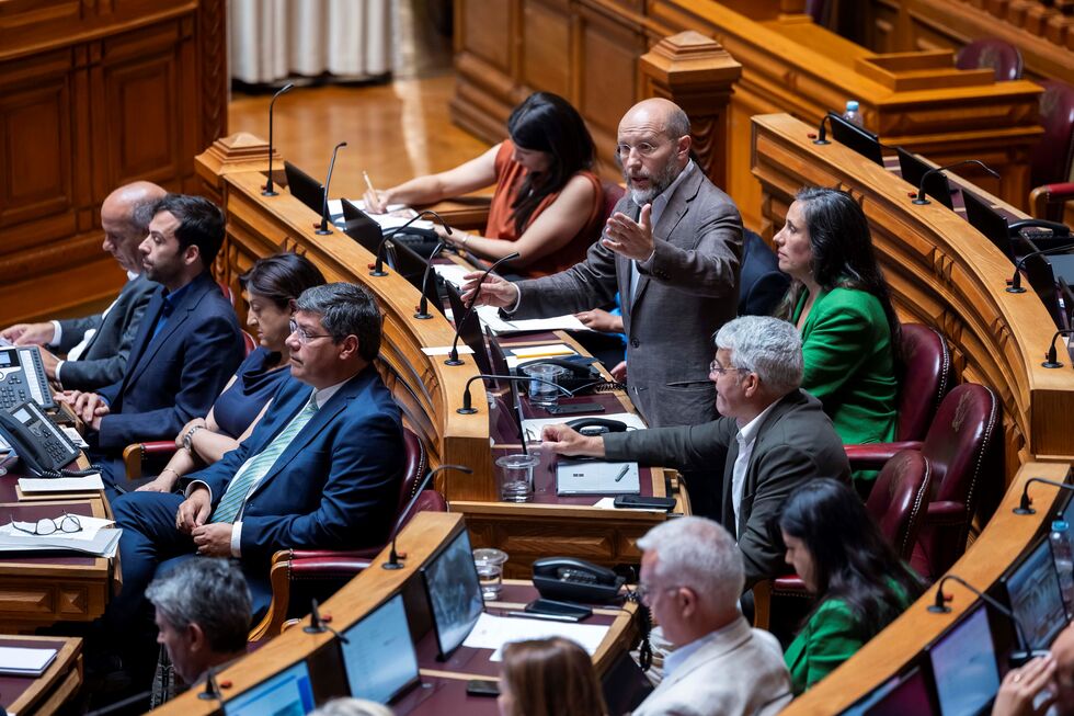 Membros do Livre votam sobre apoio a candidato nas eleições presidenciais