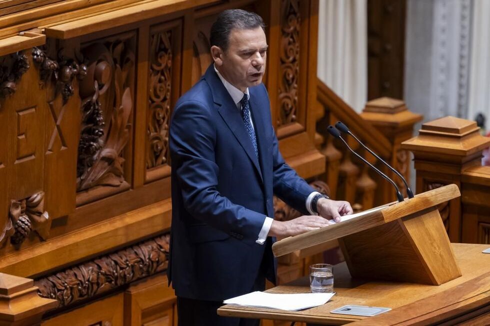 Montenegro anuncia redução do IRS nas próximas semanas