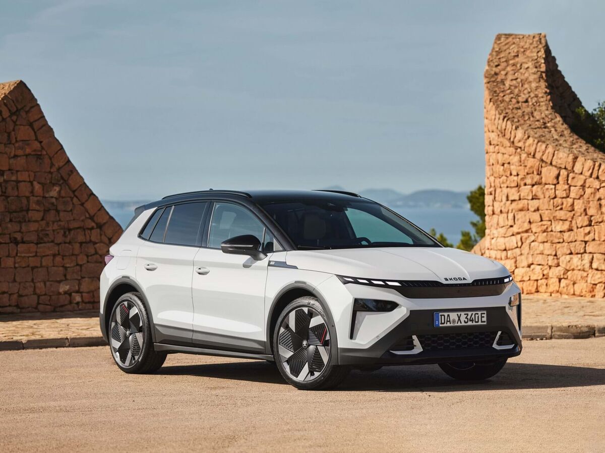 Sem rei, mas com Elroq