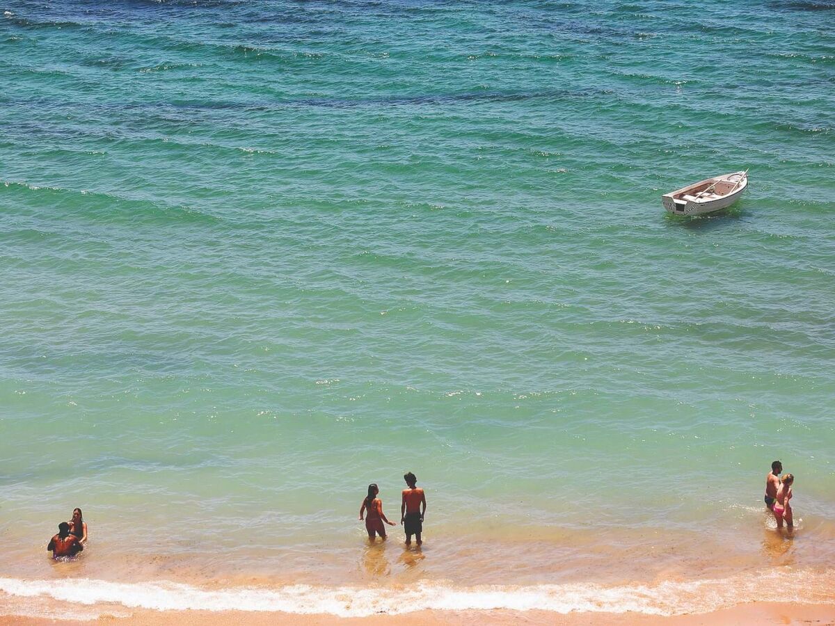 Restaurantes novos e praias intemporais no barlavento