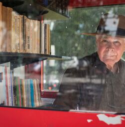 José Gil: 'Estamos a viver uma última fase frenética do prazer. Come-se cultura'