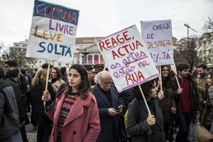 Protesto cultura manifestação DGArtes 2018