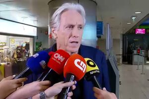 "Sem o convite dele de certeza que não estava lá": Jorge Jesus refere importância de Ronaldo em ida para o Al Nassr 