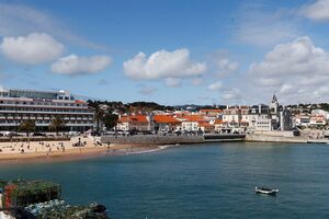 Largo da baía de Cascais