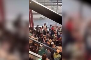Companhia aérea russa cancela mais de 100 voos após ciberataque