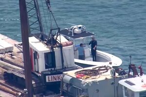 Duas crianças morrem durante acampamento de vela em Miami após embarcação colidir com o barco em que seguiam  