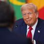 Trump anuncia tarifas de 50% para o Brasil e mostra apoio a Bolsonaro