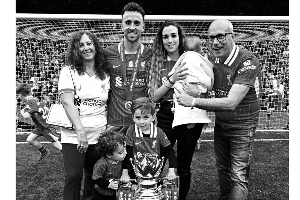 Diogo Jota's mother and father, with his wife, Rute, and the player's three children
