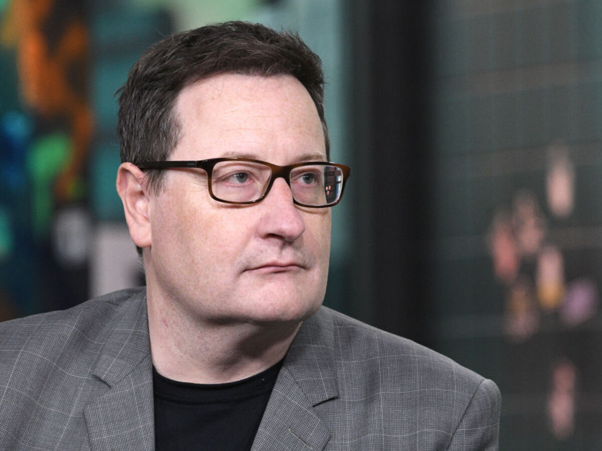 Cinco livros novos para juntar ao saco da praia