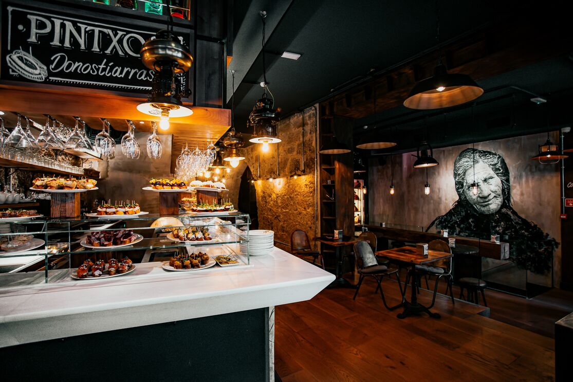 É aqui, no restaurante Sagardi Porto, que acontecerá o almoço da nova experiência gastronómica da Cockburn's, 