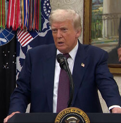 “Há boas hipóteses de haver uma reunião muito em breve” com Putin e Zelensky, afirma Trump