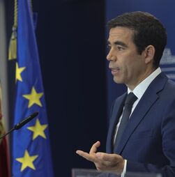 Reforma laboral é 'favorável às mulheres, aos jovens e à família'