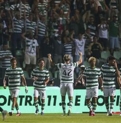 Bicampeão Sporting abre campeonato com triunfo frente ao Casa Pia