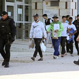 O que vai acontecer aos imigrantes marroquinos que chegaram ao Algarve?
