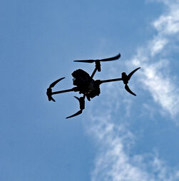 Crianças da Lituânia vão aprender a constuir drones para lidar com ameaça russa