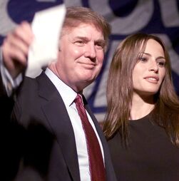 Melania Trump ameaça Hunter Biden com processo por comentários sobre Epstein