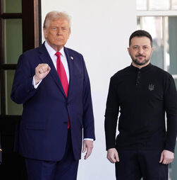 Trump pressiona Zelensky para ceder território antes de reunião na Casa Branca 