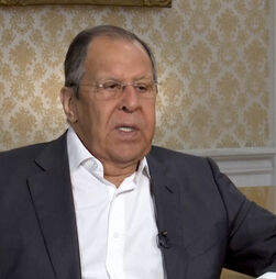 MNE russo diz que Moscovo é a favor de qualquer forma de diálogo entre Putin e Zelensky 