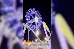 Atração em parque de diversões na Arábia Saudita parte-se em andamento  