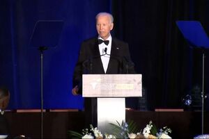 “Estes são dias sombrios”: Biden faz discurso em que não poupa críticas a Donald Trump  