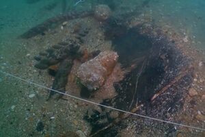 Navio histórico da marinha inglesa que naufragou corre risco de desintegração 