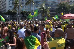 Manifestantes exigem amnistia para Jair Bolsonaro no Rio de Janeiro