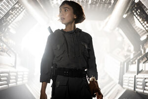 Ainda pouco experiente, a atriz americana Sydney Chandler tem em "Alien: Planeta Terra" a sua rampa de lançamento