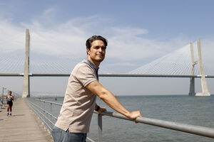 Diogo Morgado foi fotografado pela SÁBADO, no Parque das Nações, numa tarde quente