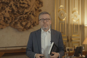 Livro «Liderar com as Pessoas» de Carlos Moedas.mp4