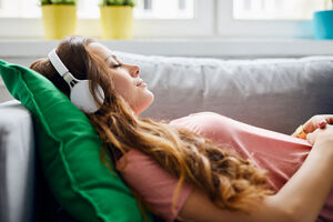 As ouvintes relatam sensações de relaxamento e por vezes atingem o orgasmo. Crescem as apps Quinn e Dipsea 