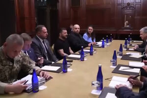 Zelensky agradece convite a Washington e realça importância do apoio da Europa e dos EUA
