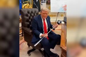 “Vou usá-lo”: Trump faz vídeo a agradecer taco de golfe oferecido por militar ucraniano 