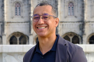 Emiliano Ventura vive entre Madrid, onde dirige um centro de alta performance, e o Porto
