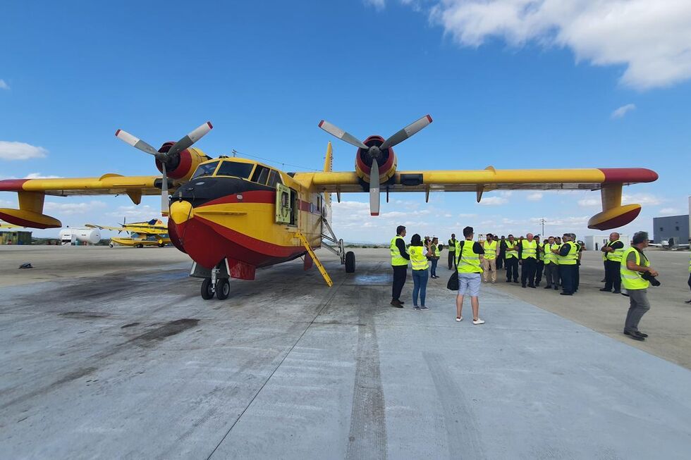 Aviões Fire Boss da Suécia chegam a Portugal para ajudar no combate aos incêndios rurais