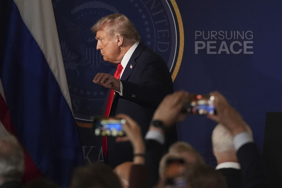 Trump encontra-se com Zelensky e líderes europeus na Casa Branca