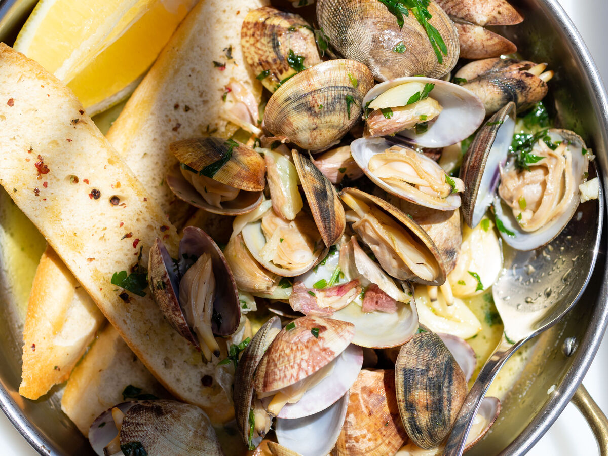 Sabe porque as amêijoas se chamam à Bulhão Pato?