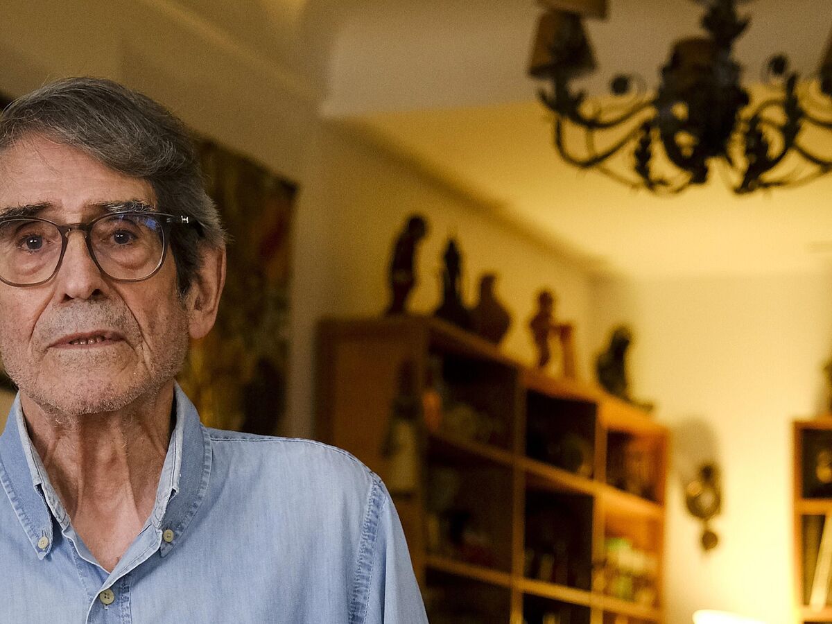 João Mota: "Sou velho e gosto muito de ser velho, tenho rugas, olhem, estão aqui!"