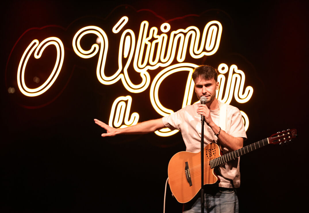 João Dias levou a guitarra ao palco e assim venceu a terceira edição