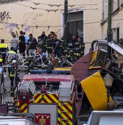 Descarrilamento do Elevador da Glória causa 15 mortos